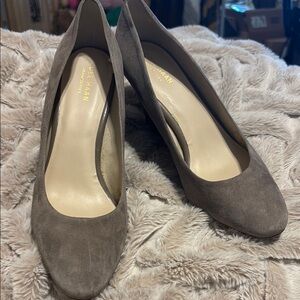Cole Haan Women's Taupe Suede wedges, size 10